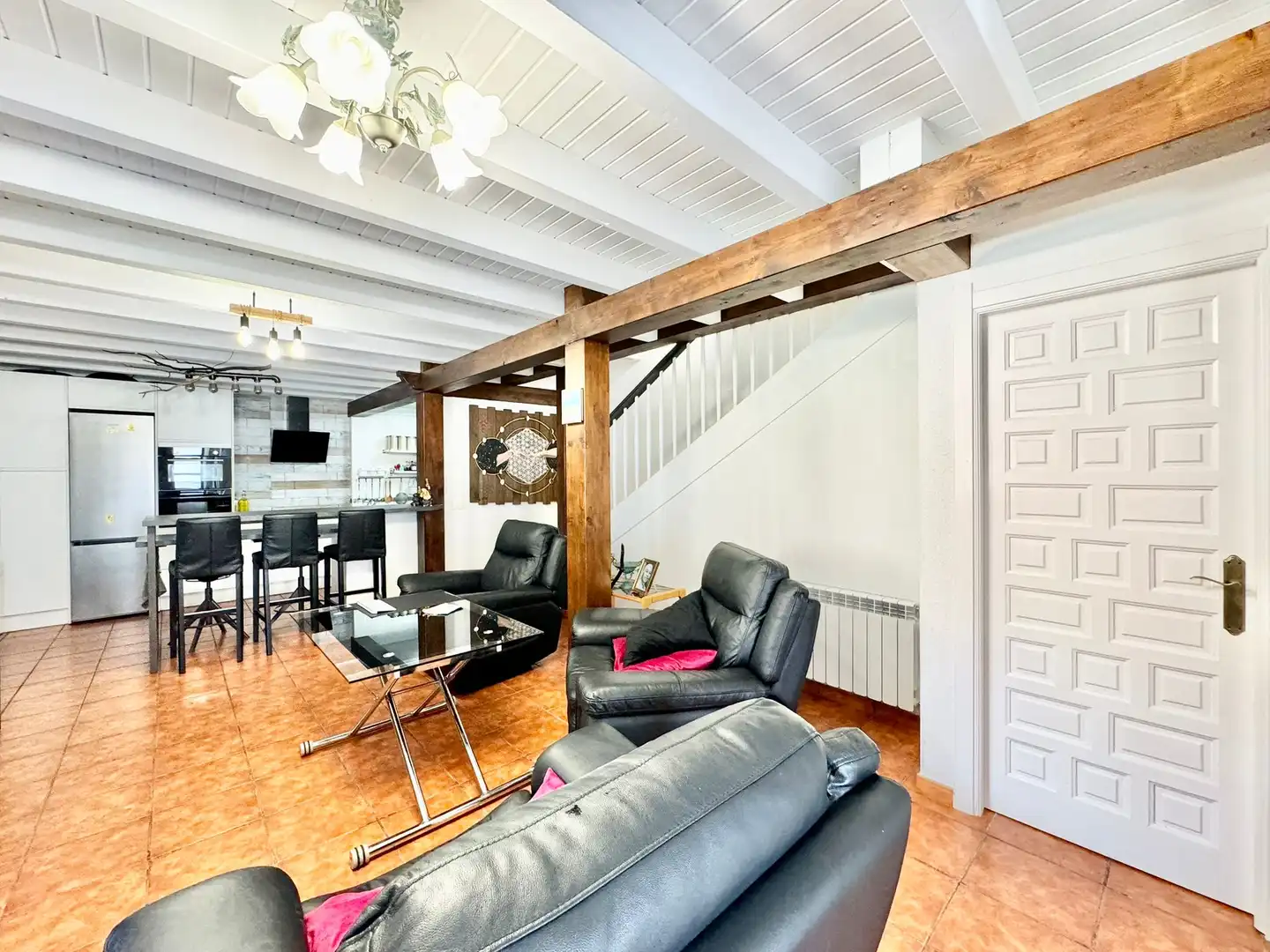 Wohnzimmer von Country house zum Verkauf in Condado de Treviño mit Möbliert