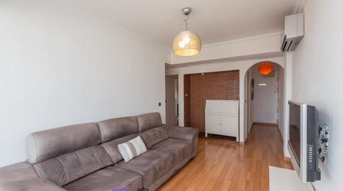 Foto 3 de Pis de lloguer a C. Eugenio Gross, Los Castillejos - La Trinidad, Málaga