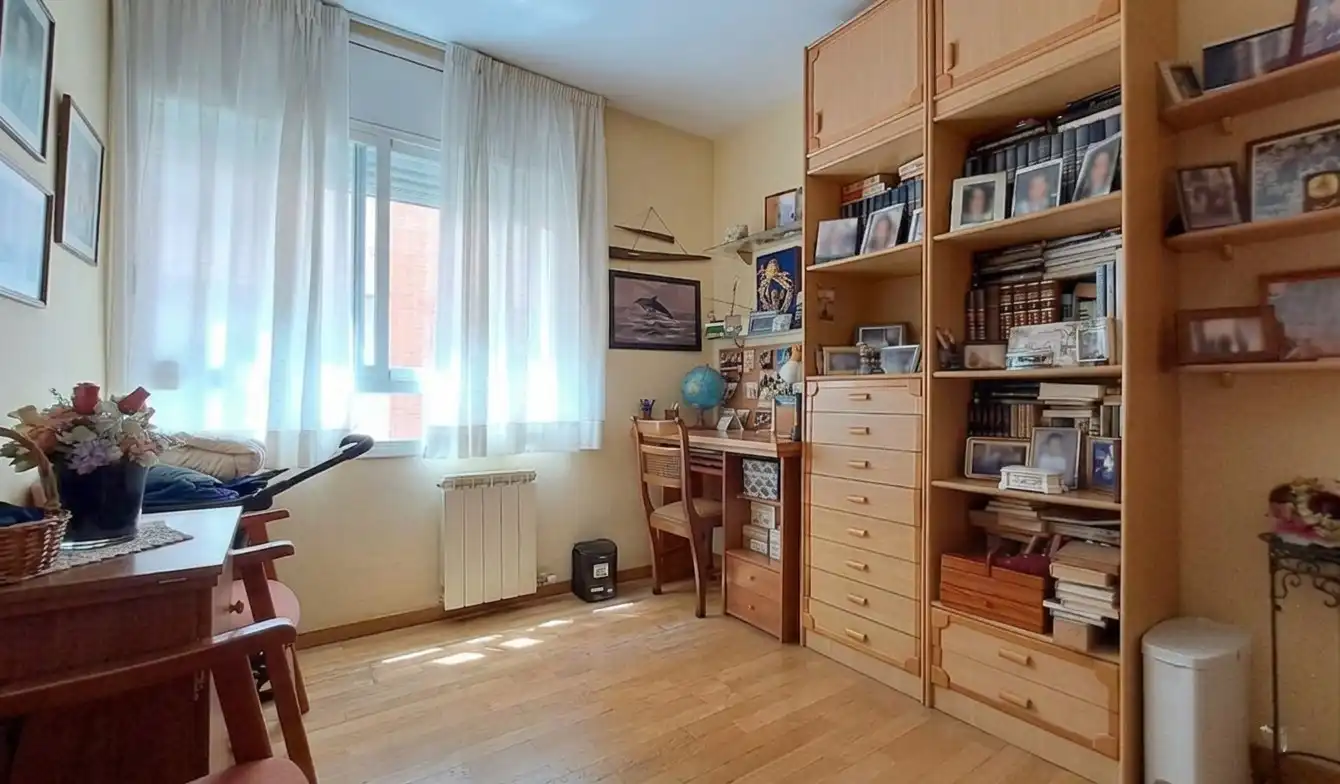 Bedroom of Flat for sale in Tarragona  with Air Conditioner, Heating and Parquet flooring