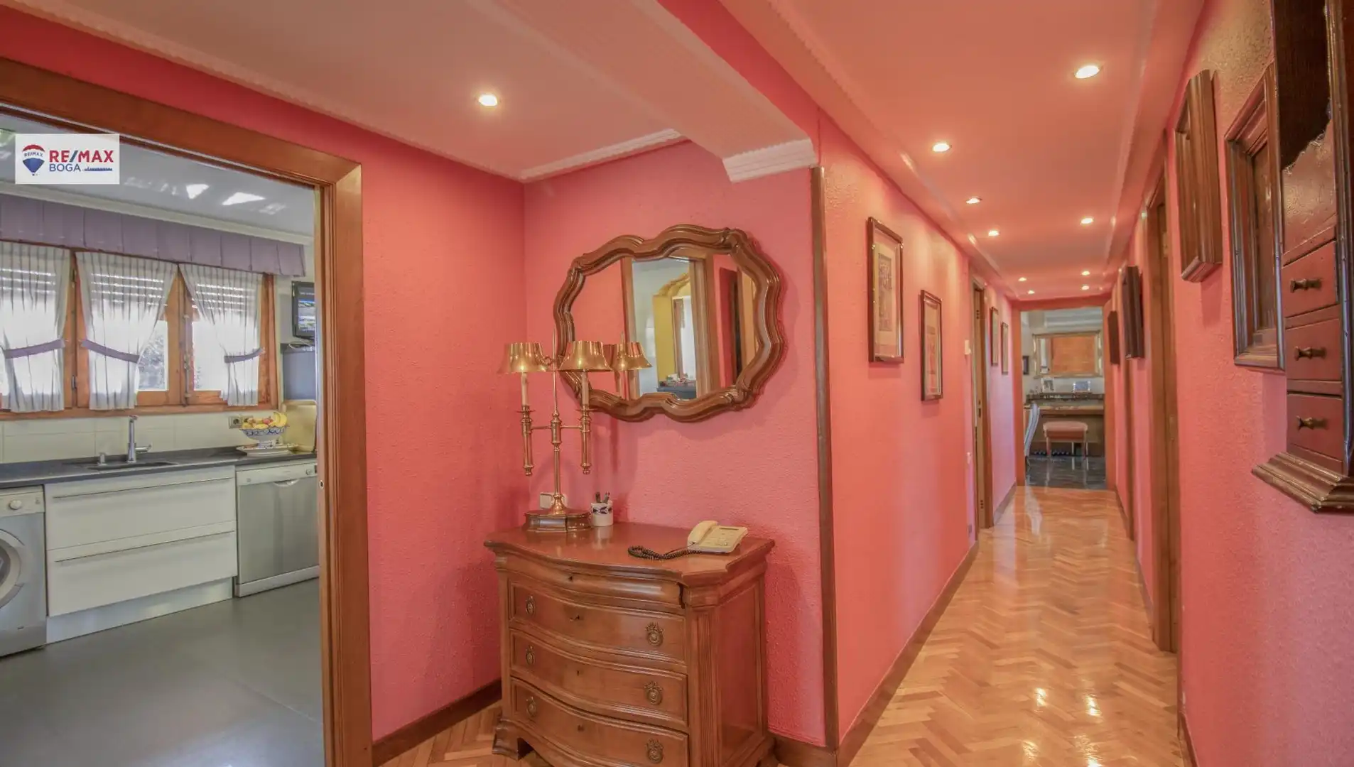 Casa o xalet en venda en Oyón-Oion amb Aire condicionat, Jardí privat i Parquet