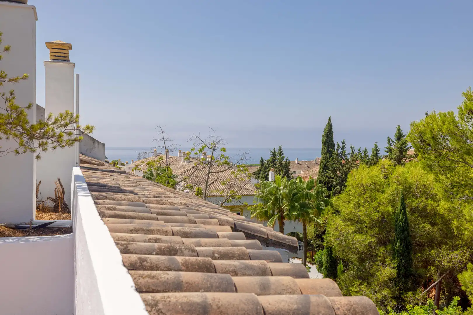 Außenansicht von Dachboden zum Verkauf in Marbella mit Klimaanlage, Heizung und Terrasse