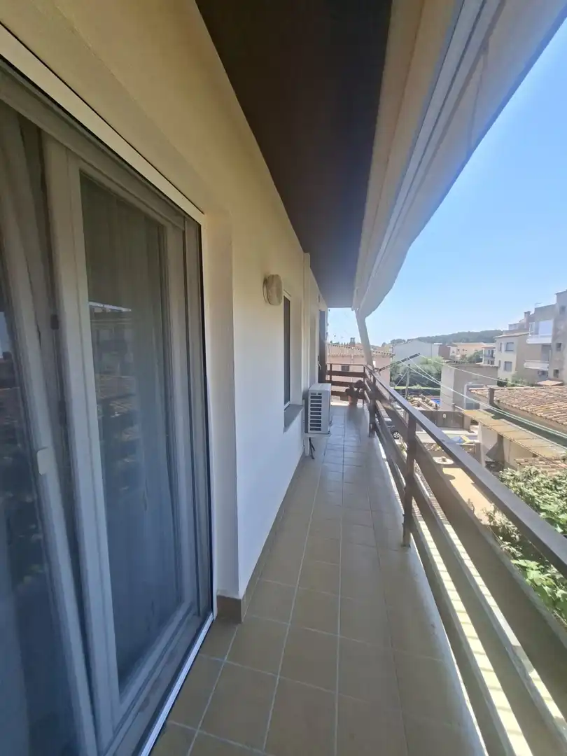 Piso en venta en FIGUERES, Castelló d'Empúries