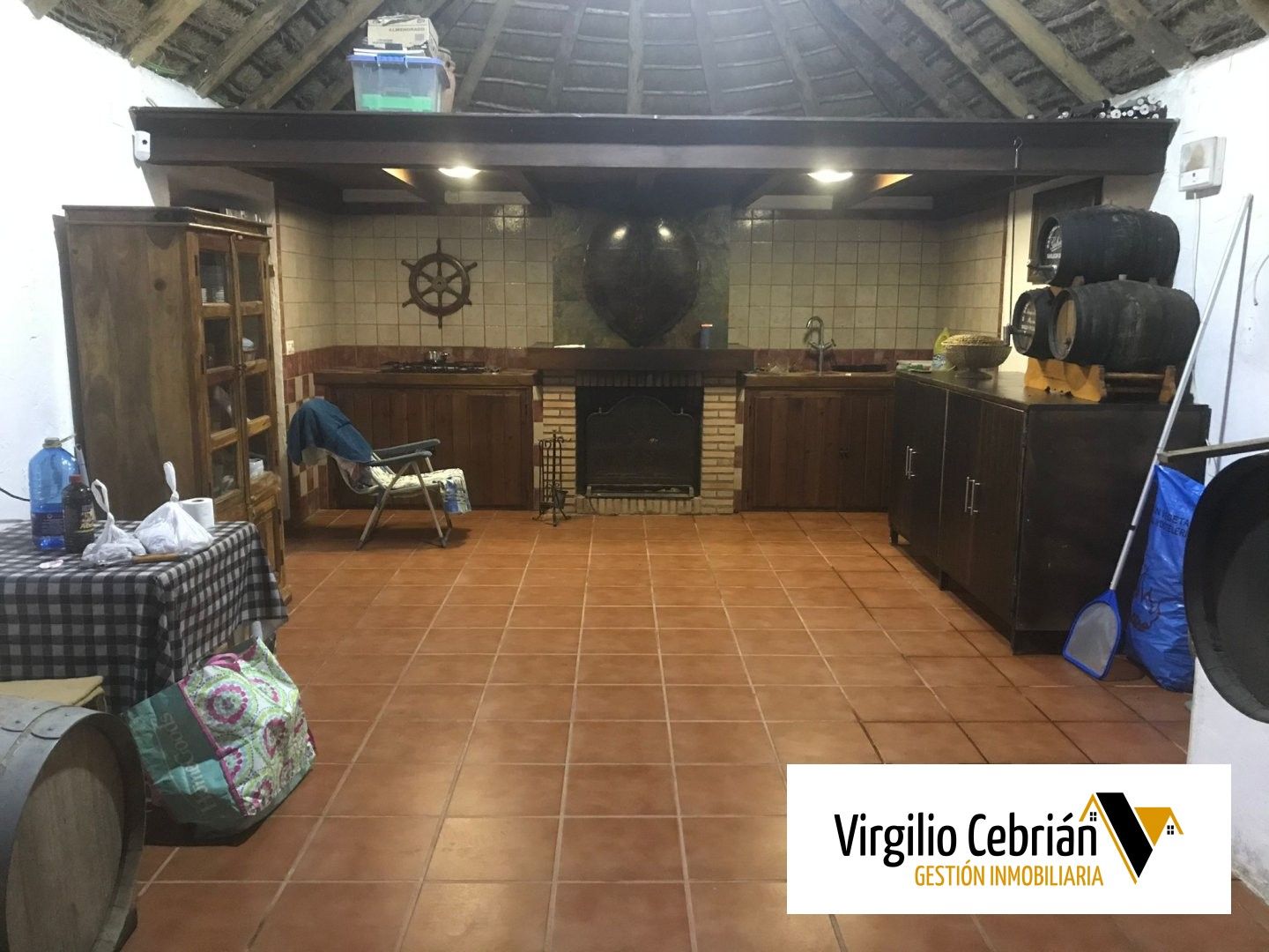 Kitchen of Country homes for sale in Chipiona