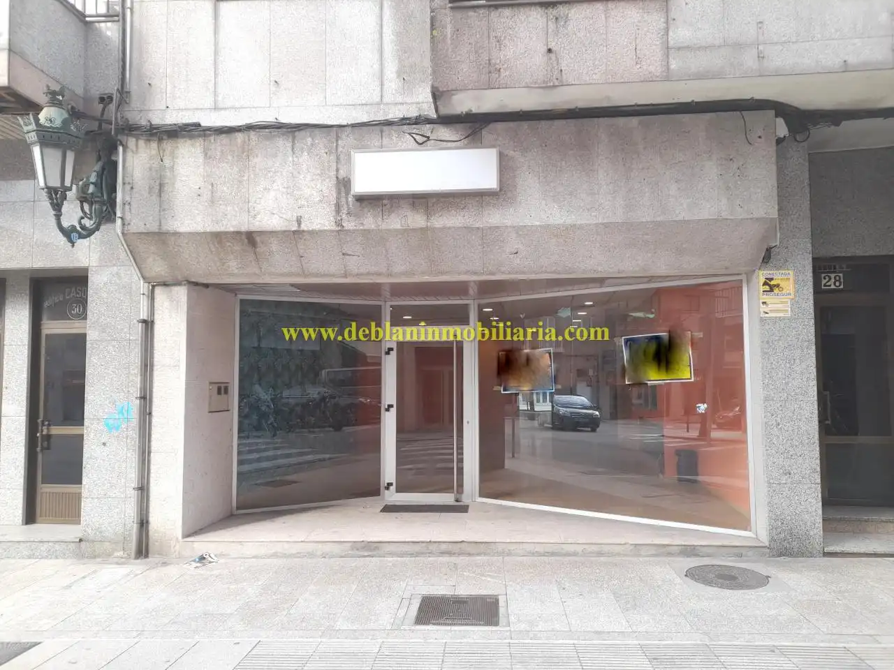 Business premises for sale in Tui, imagen 2