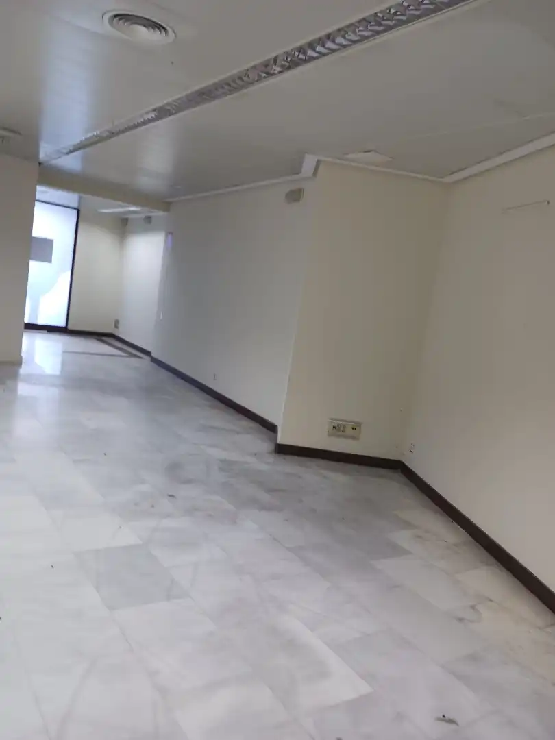 Business premises to rent in Calle de Calatrava, imagen 17