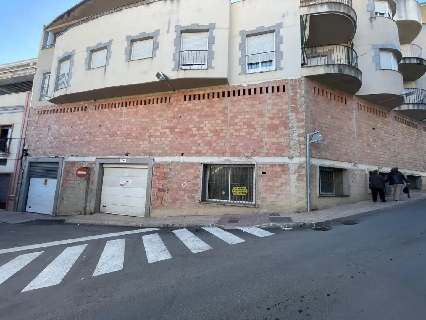 Locale commerciale in vendita a PILAREJO 5