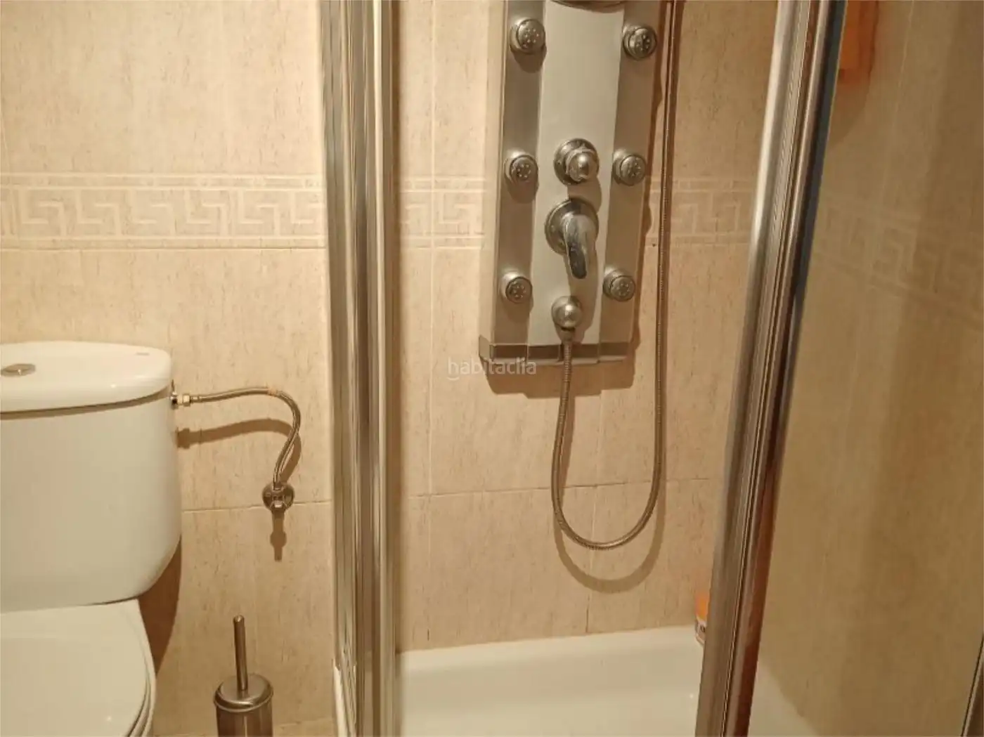 Chalet con jardín en venta en Calle Malagones 14, imagen 3