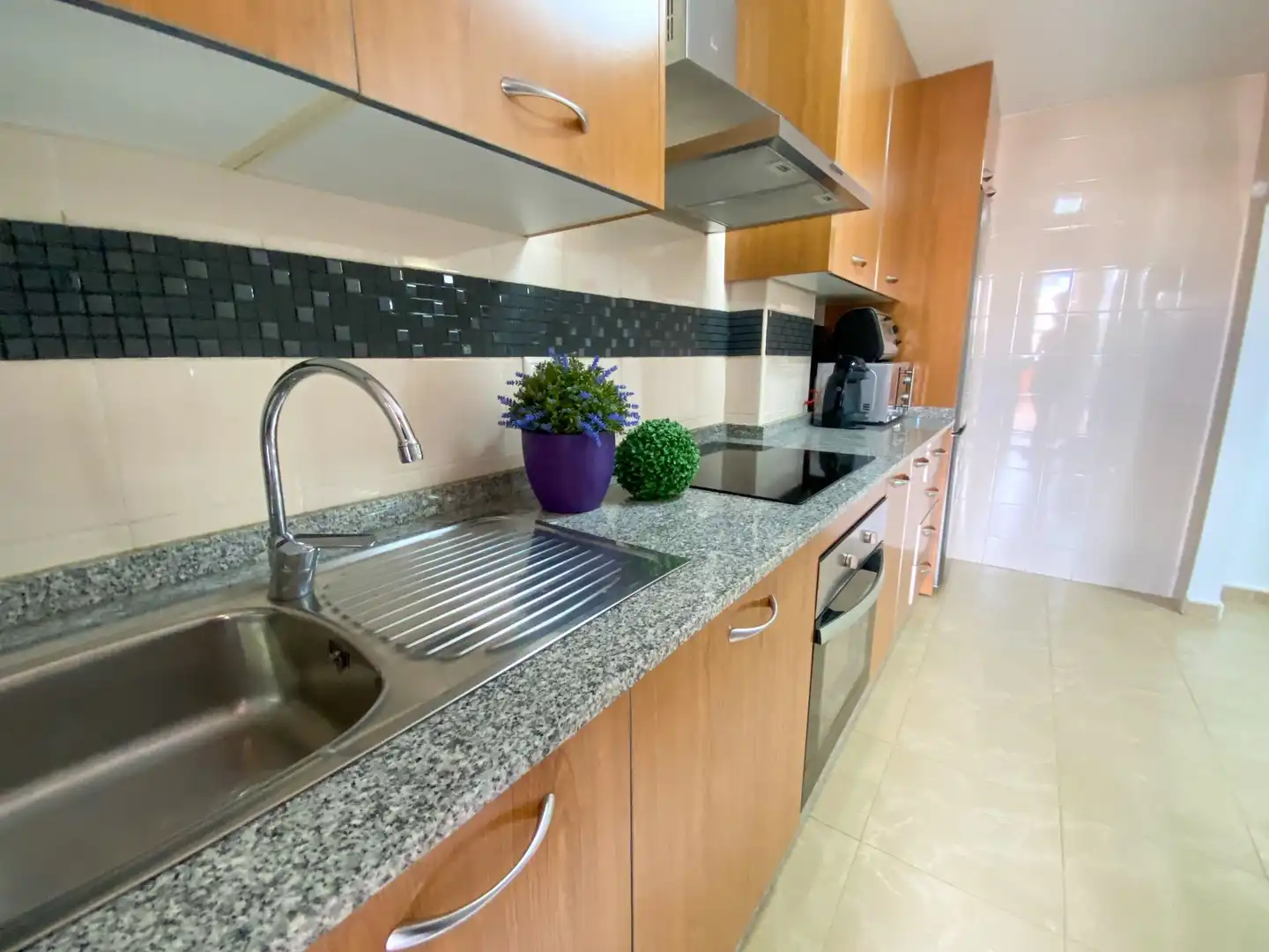Cocina de Apartamento de alquiler en Orihuela con Aire acondicionado, Calefacción y Terraza