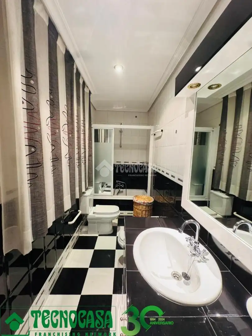 Bathroom of Houses for sale in Polán  with Heating