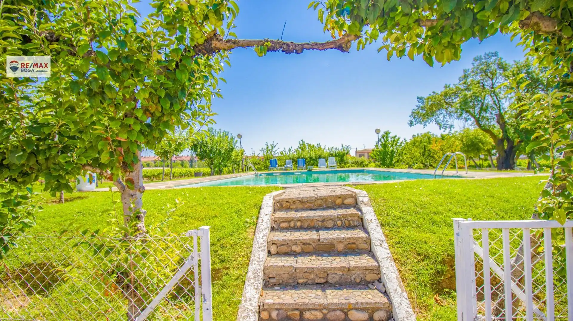 Jardí de Casa o xalet en venda en Oyón-Oion amb Aire condicionat, Jardí privat i Parquet
