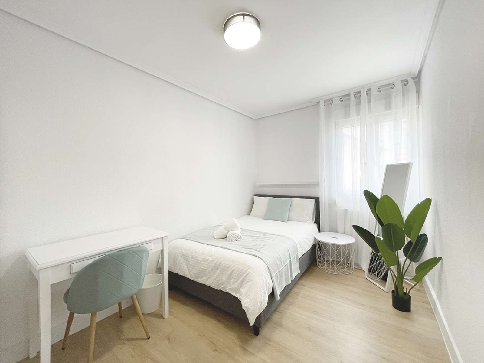 Habitación de Piso para compartir en Santander con Aire acondicionado, Calefacción y Terraza