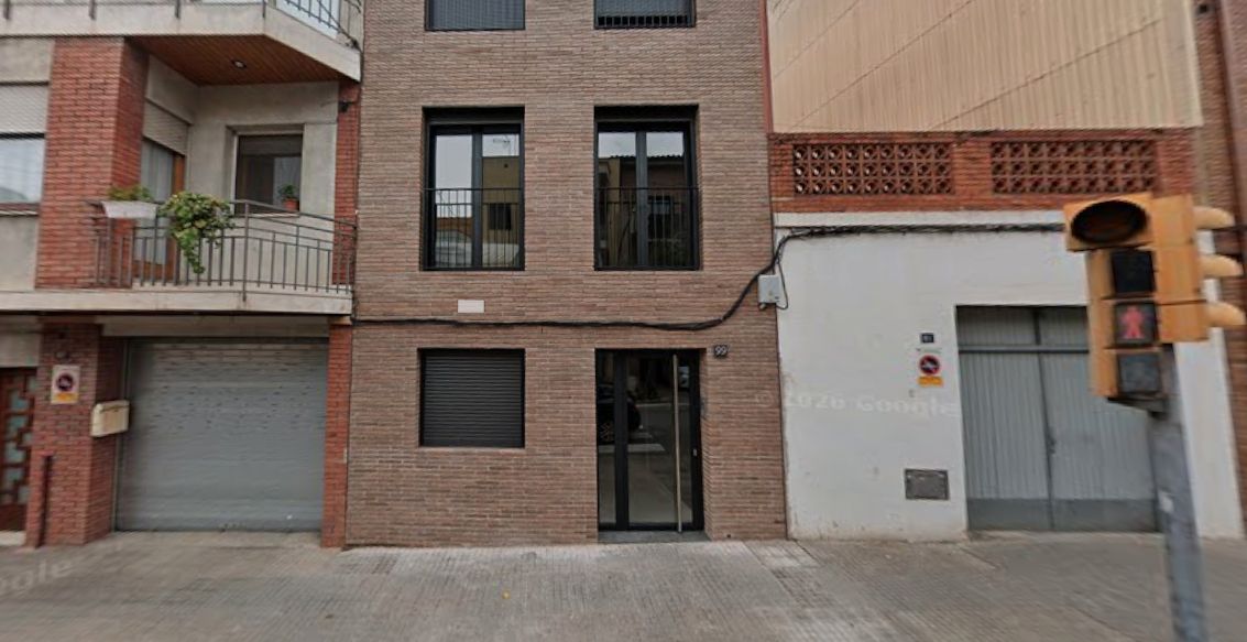 Vista exterior de Garatge en venda en La Palma de Cervelló