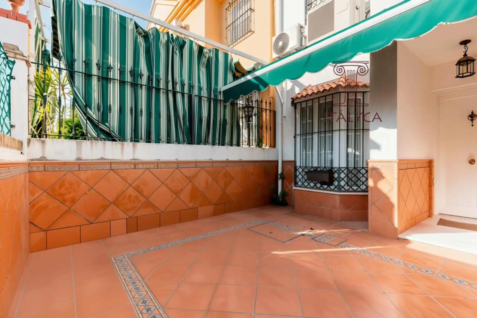 Terraza de Casa adosada en venta en Tomares con Aire acondicionado, Terraza y Trastero