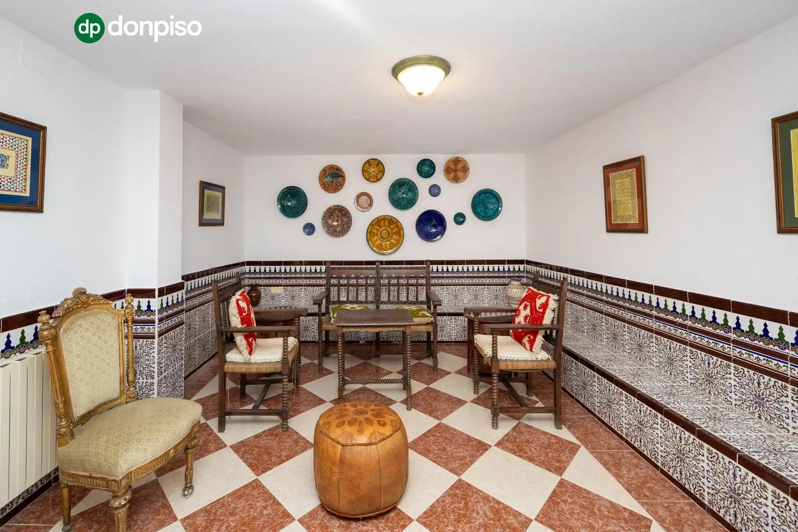 Villa mit Pool zum Verkauf in Calle Lindaraja, imagen 43