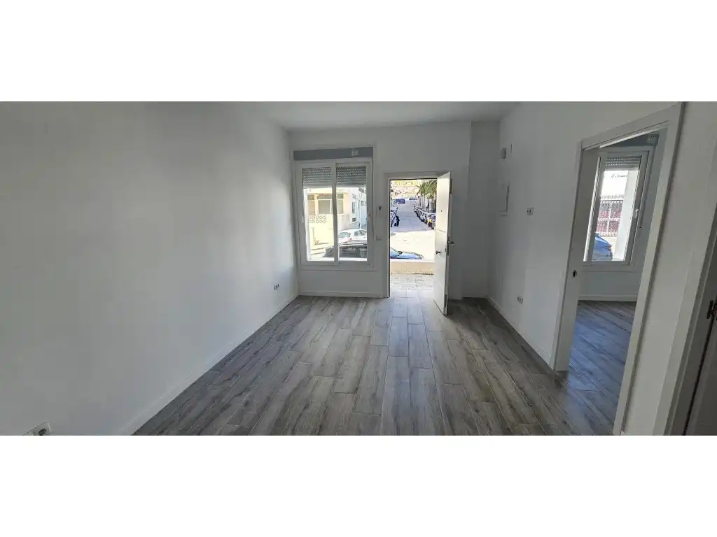 Flat for sale in Calle Miami, 1, La Carihuela - Los Nidos