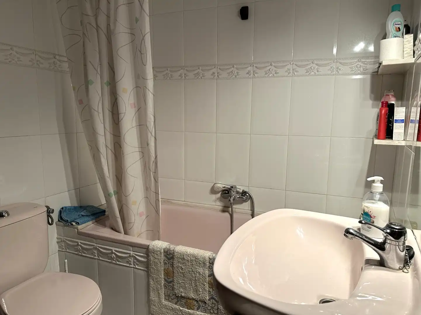 Bany de Finca rústica en venda en Albaida amb Calefacció, Terrassa i Moblat