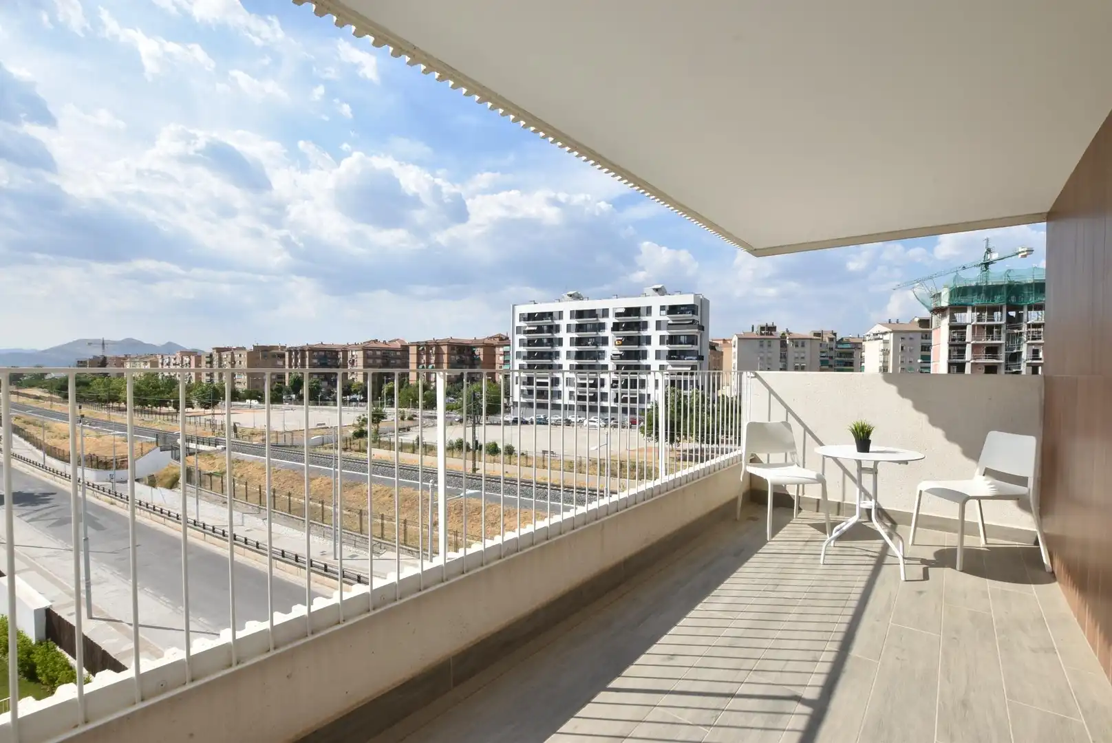 Terrassa de Pis de lloguer en Granada amb Calefacció, Terrassa i Traster