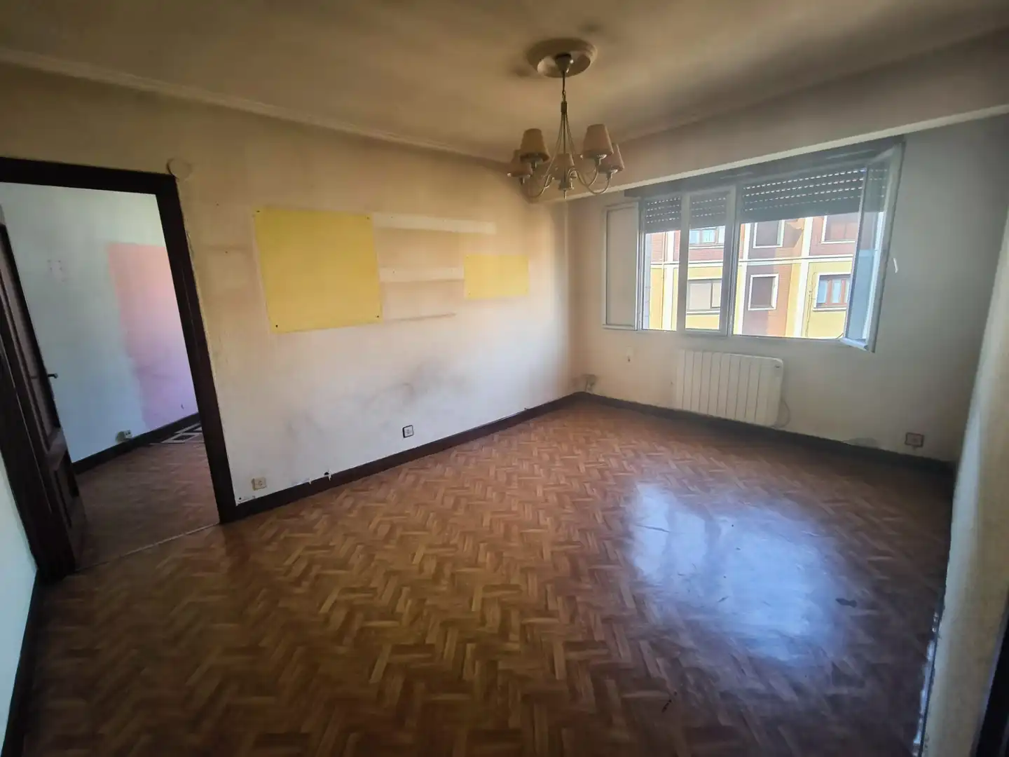 Sala d'estar de Pis en venda en Portugalete amb Calefacció