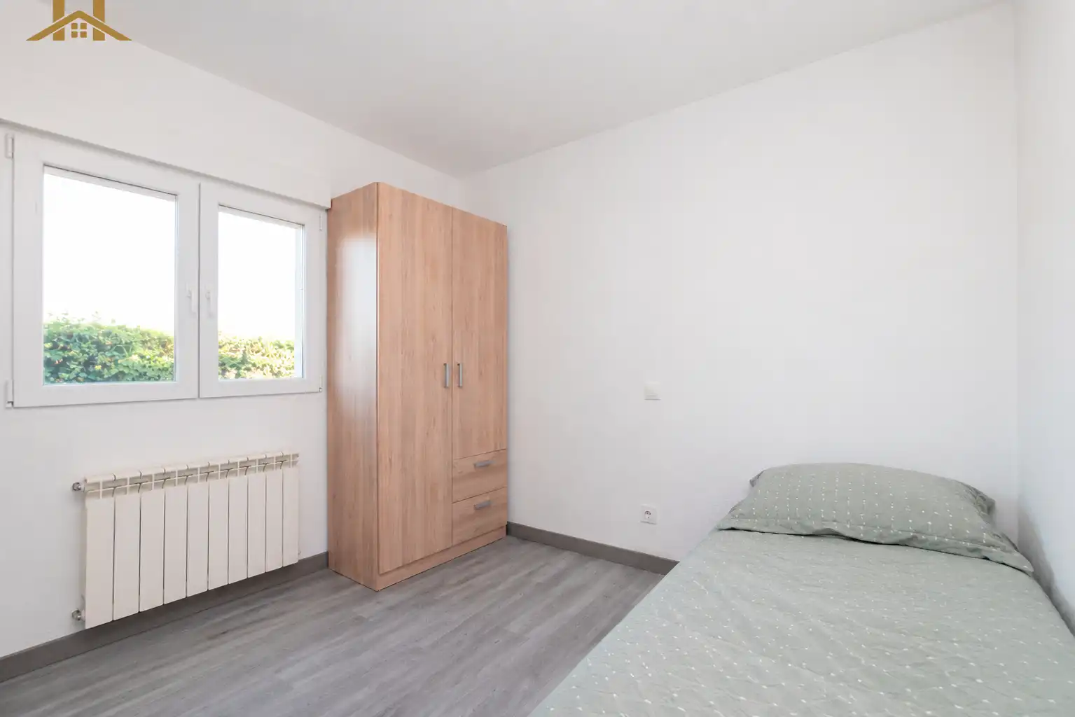 Schlafzimmer von Haus oder Chalet zum Verkauf in Santa Cruz del Retamar mit Klimaanlage, Heizung und Privatgarten