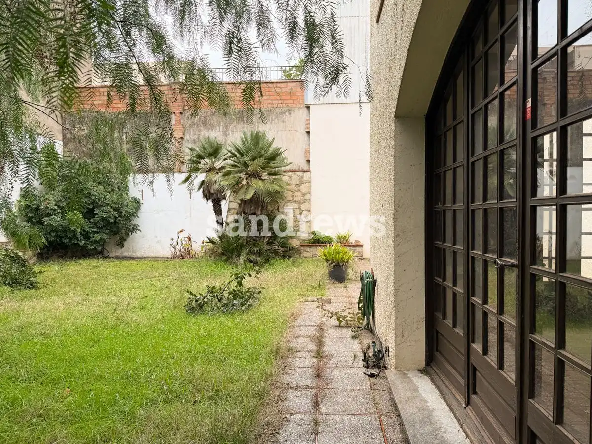 Garden of Detached homes for sale in Figueres  with Heating, Private garden and Terrace