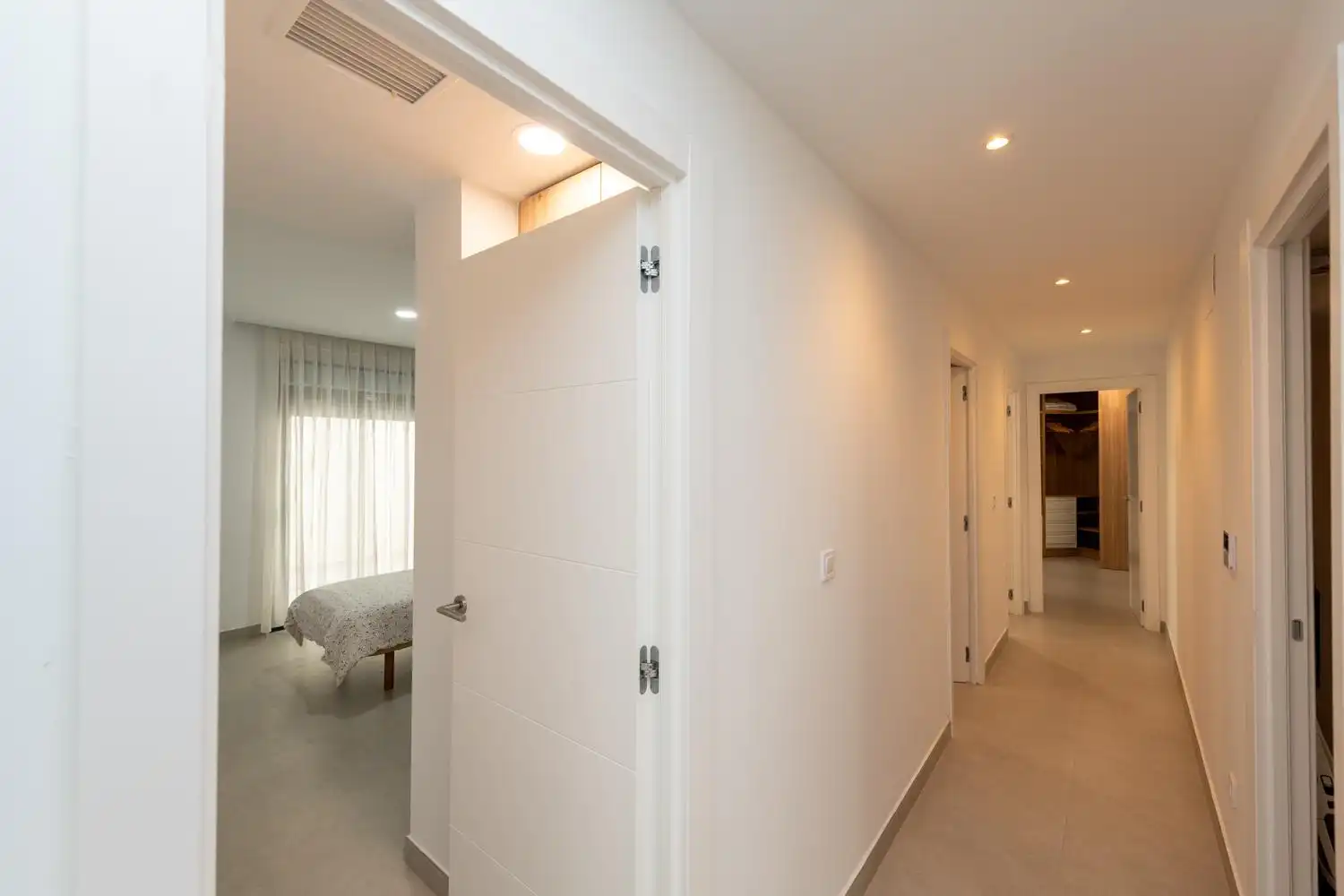 Haus oder Chalet zur Miete in El Campello mit Klimaanlage, Privatgarten und Terrasse