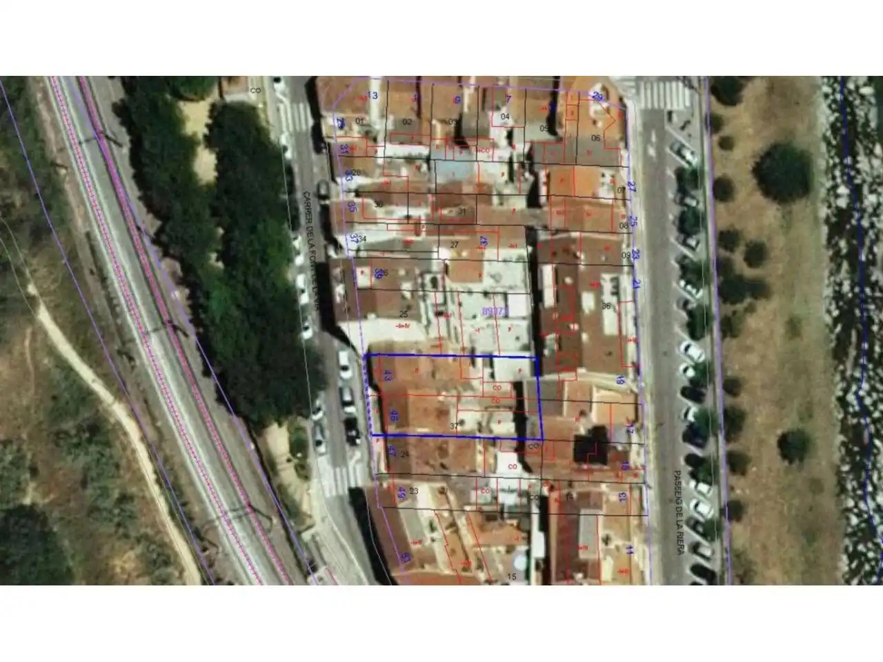 Außenansicht von Residential zum Verkauf in Rubí