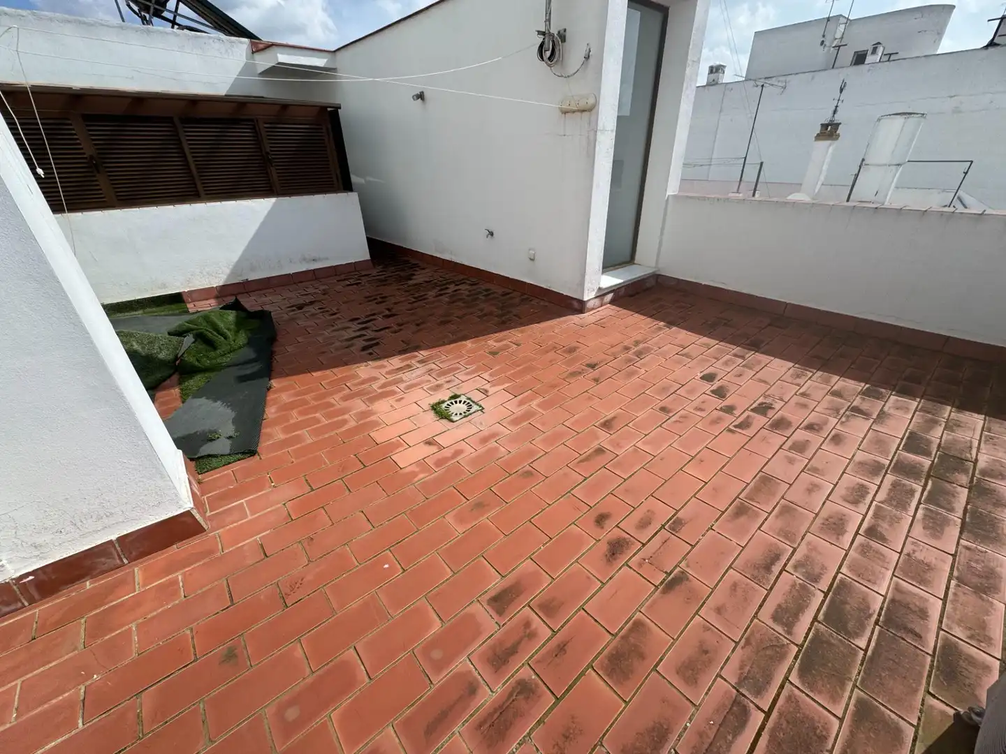Terrassa de Casa o xalet en venda en Dos Hermanas amb Aire condicionat, Jardí privat i Terrassa