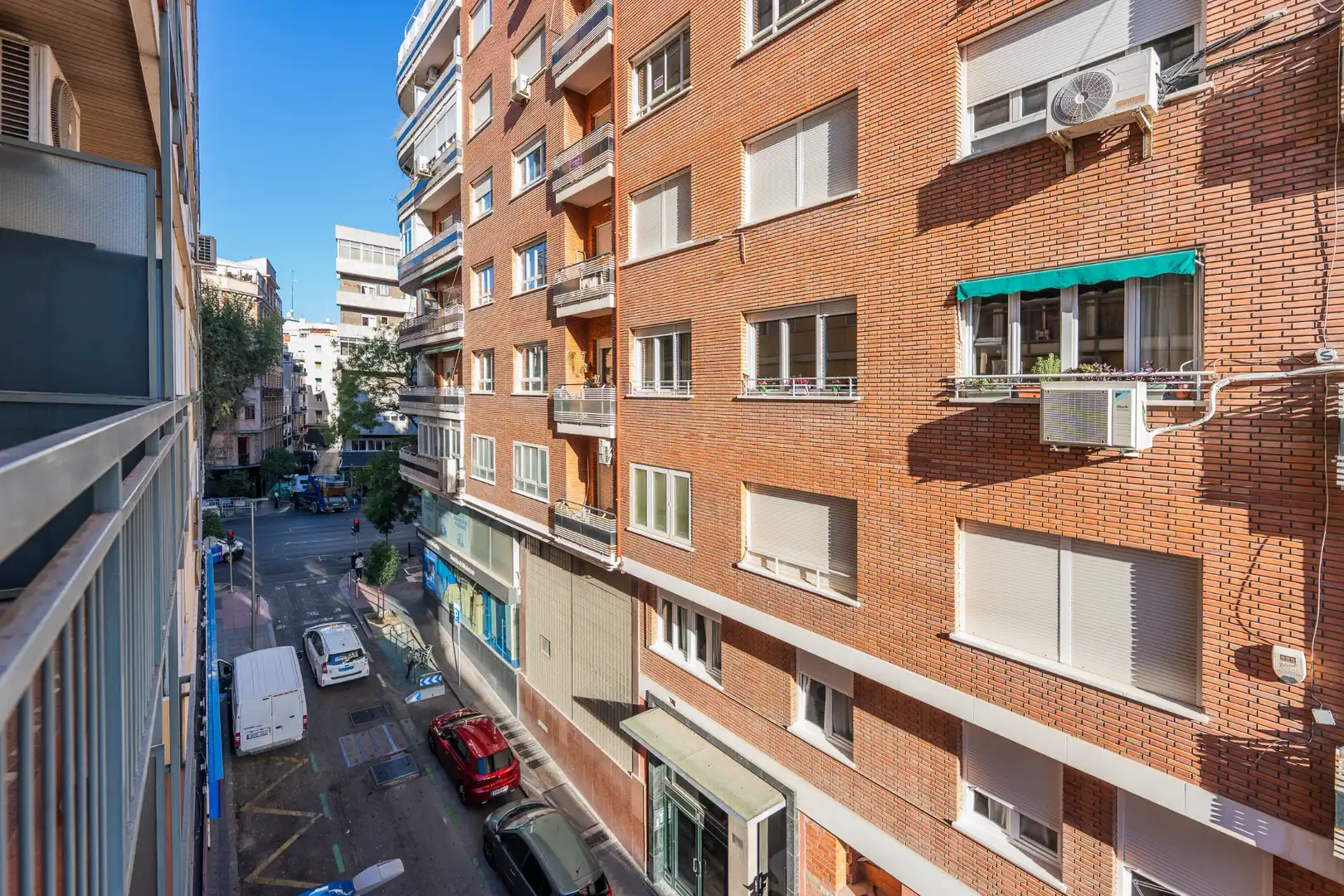 Vista exterior de Pis en venda en Tetuán