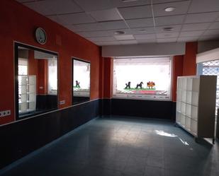 Premises to rent in Cartagena  with Air Conditioner