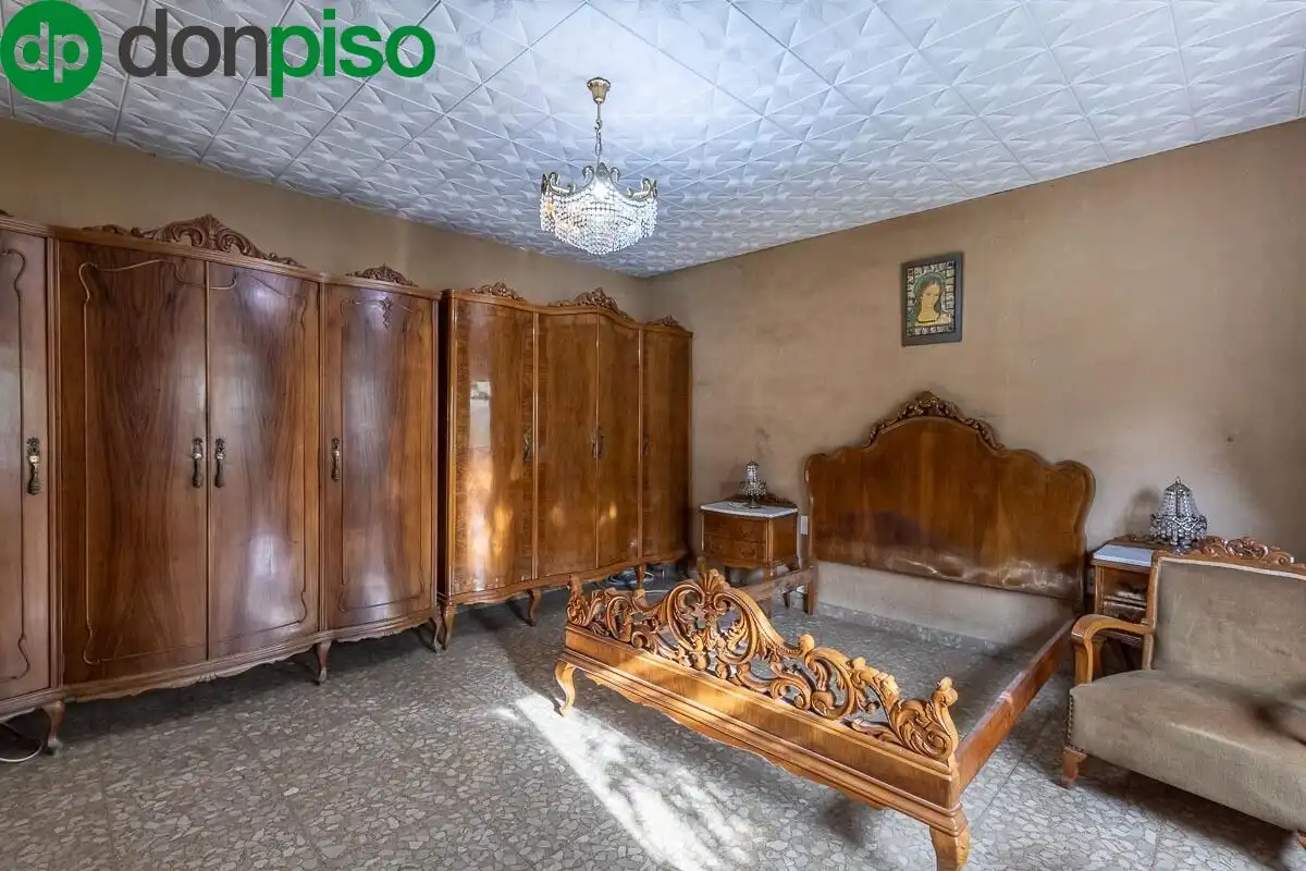 Bedroom of Detached homes for sale in Granada  with Private garden