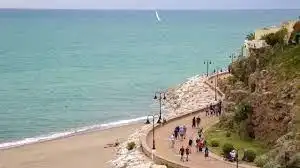 Außenansicht von Wohnung zum Verkauf in Torremolinos mit Klimaanlage, Privatgarten und Terrasse