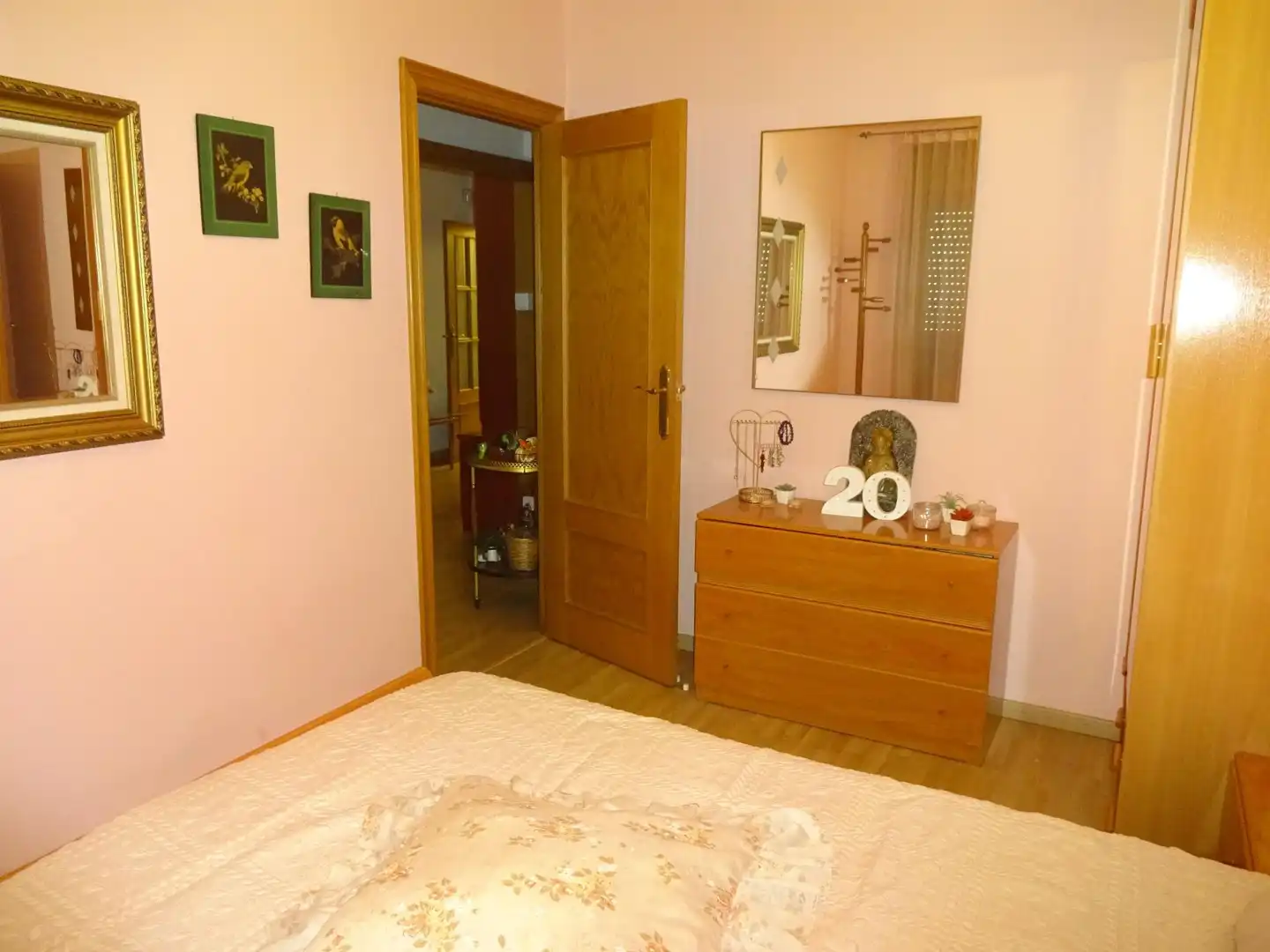 Schlafzimmer von Wohnung zum Verkauf in Mataró mit Möbliert