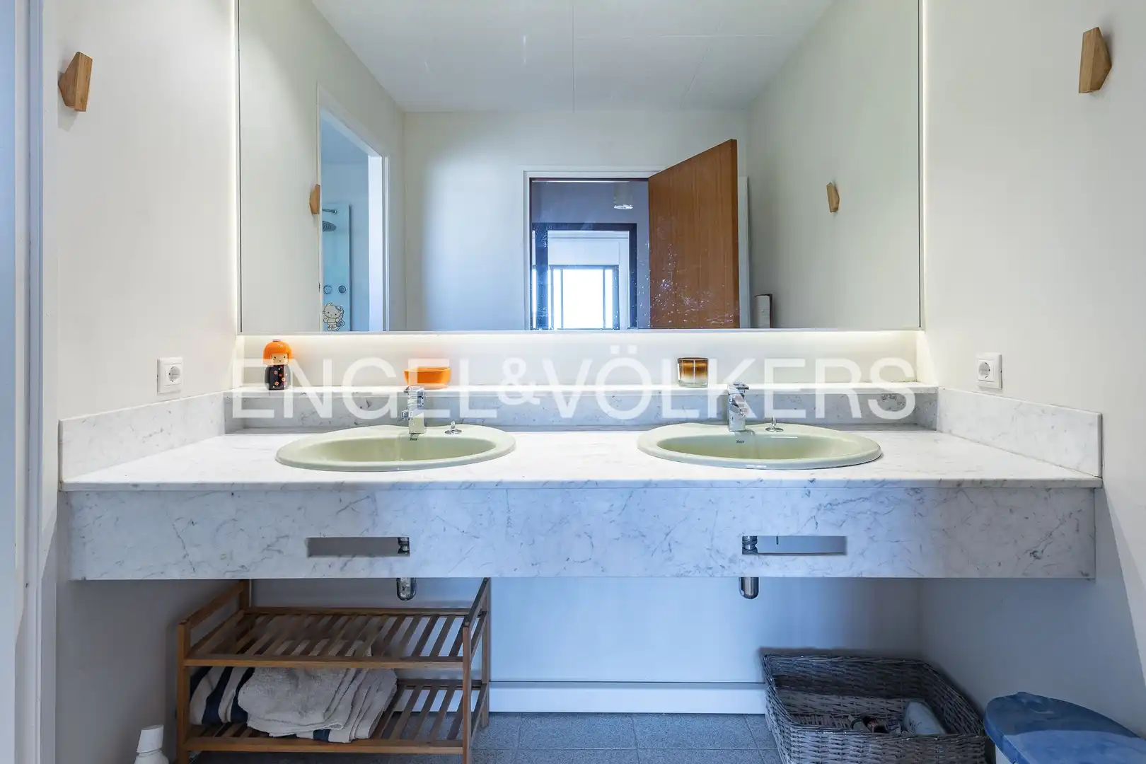 Bathroom of Houses for rent in Caldes d'Estrac  with Air Conditioner, Heating and Private garden