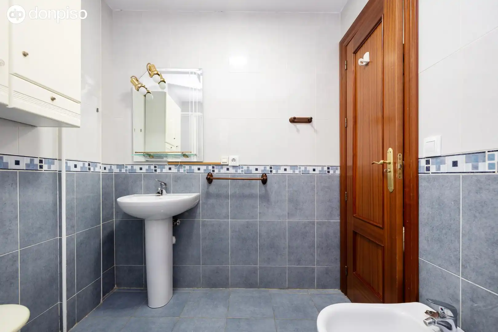 Baño de Apartamento en venta en Villa de Otura con Aire acondicionado, Terraza y Balcón