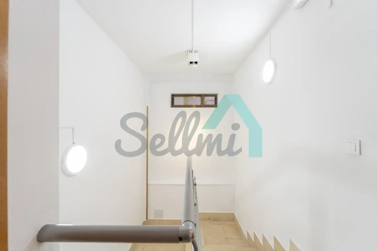Local comercial de lloguer a Manuel Pedregal, imagen 61