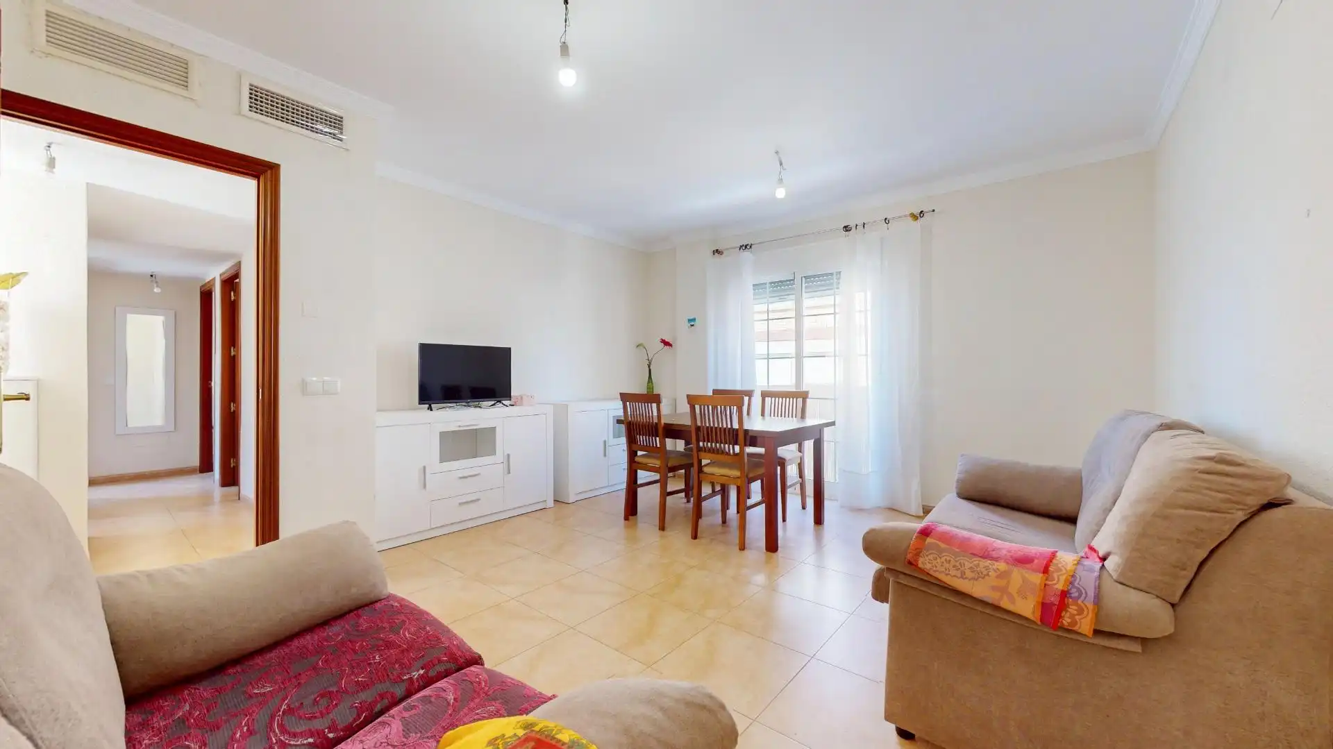 Living room of Flat for sale in Roquetas de Mar