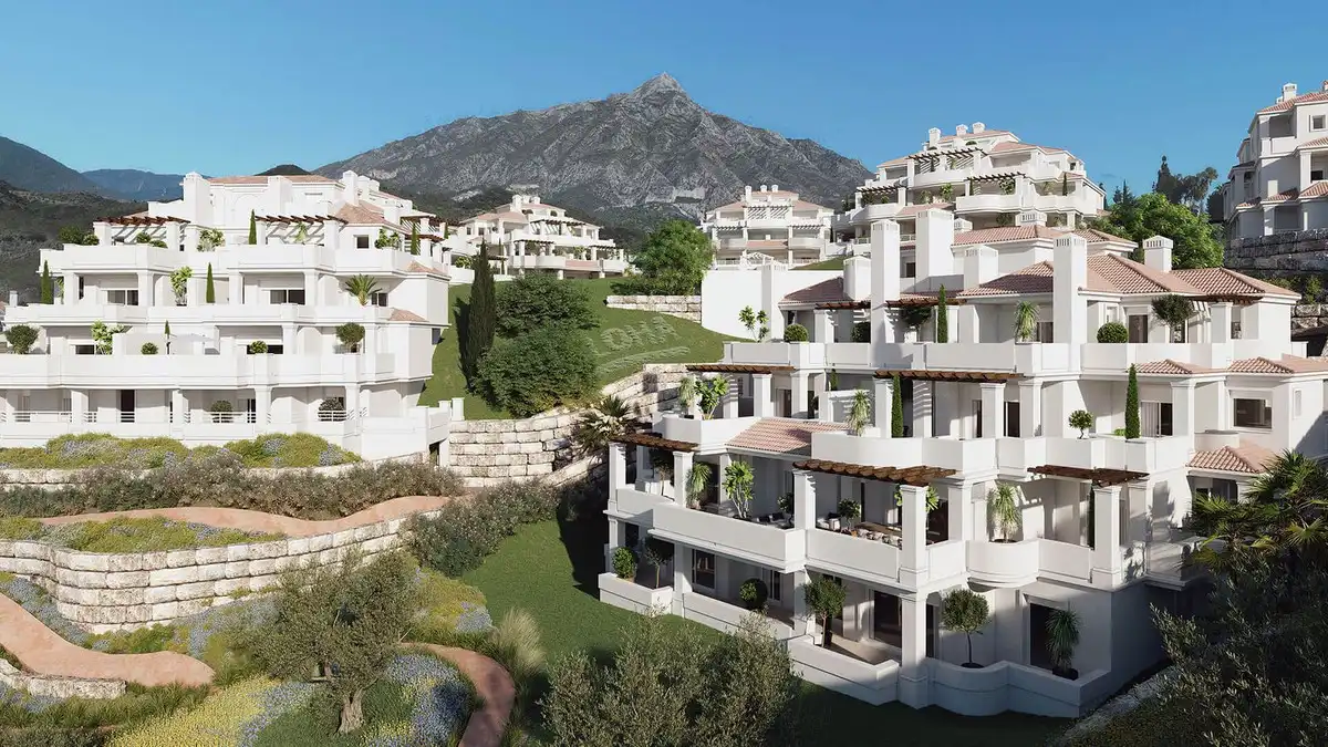 Flat with lift for sale in Nueva Andalucía