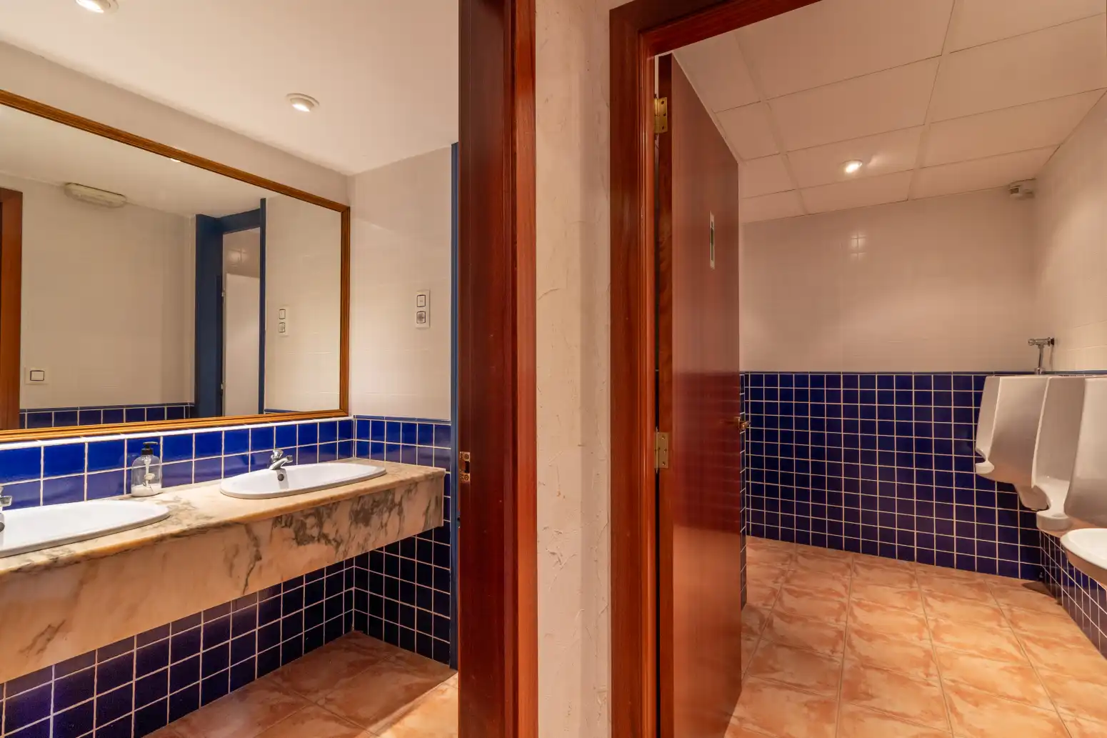 Baño de Local de alquiler en Canet d'En Berenguer