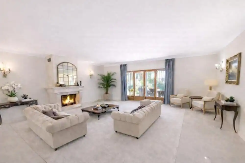 Sala d'estar de Casa o xalet de lloguer en Marbella amb Aire condicionat, Jardí privat i Terrassa