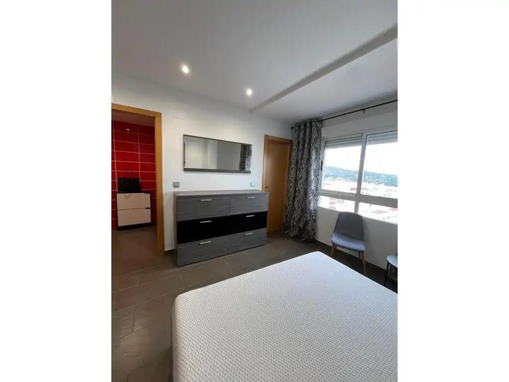 Flat with lift to rent in Avenida Beniopa, imagen 9