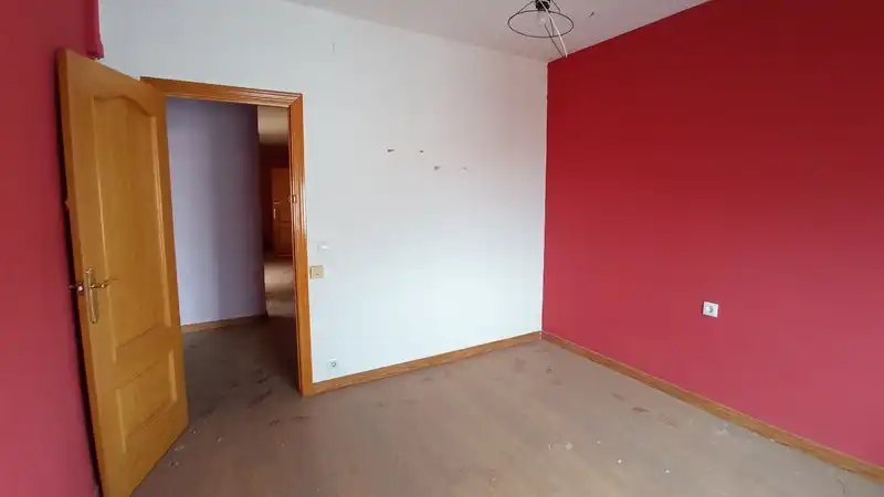 Flat for sale in C/ Estudiantes, Valdepeñas