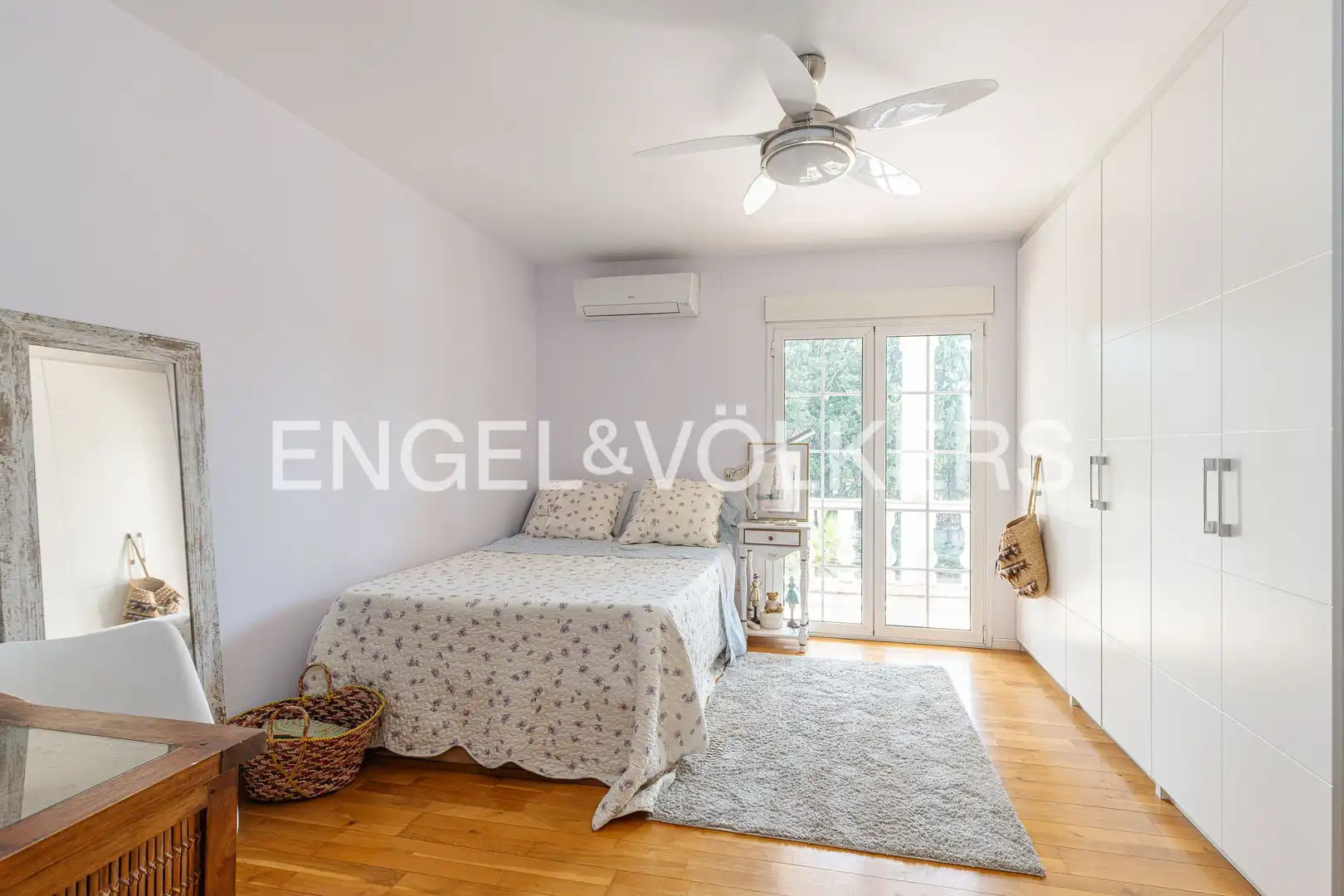 Habitación de Casa o chalet en venta en Las Rozas de Madrid con Aire acondicionado, Calefacción y Jardín privado