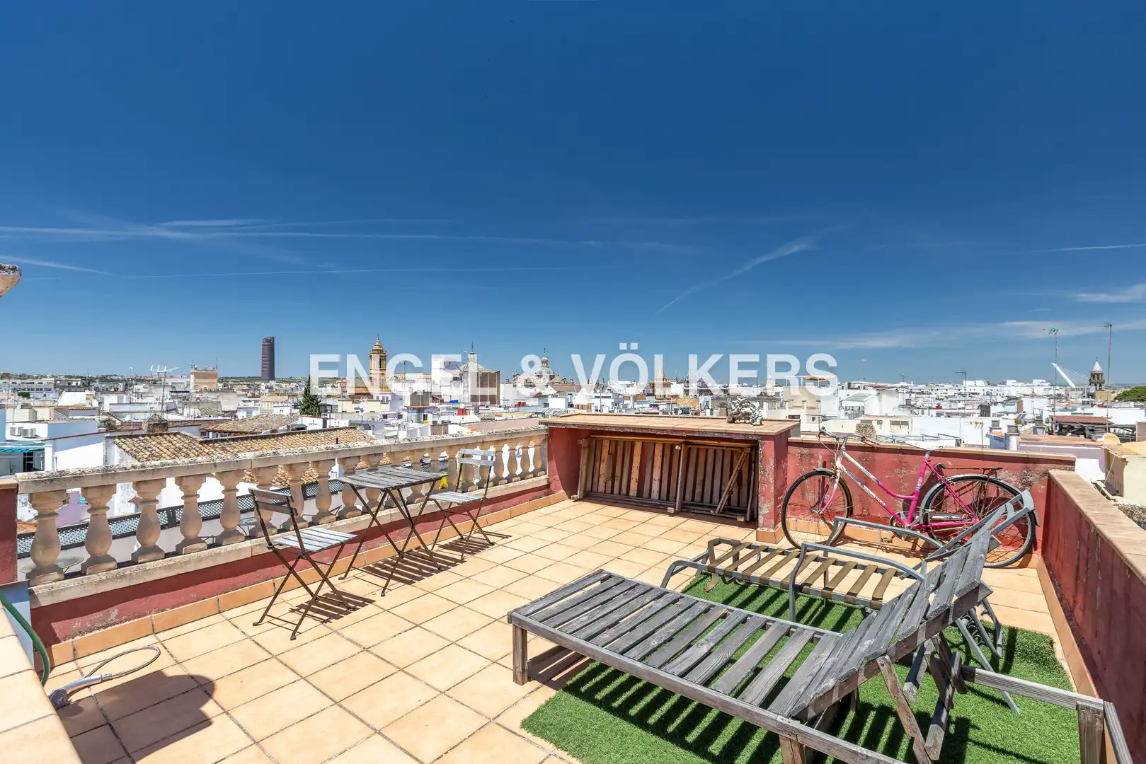 Terrace of Apartments for sale in Sevilla  with Heating and Balcony