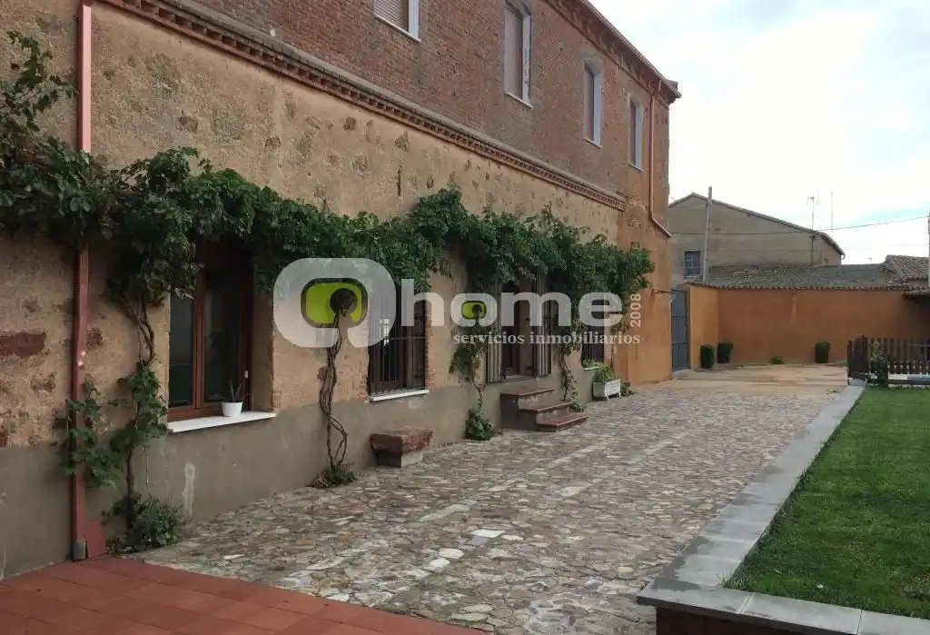 Exterior view of Houses for sale in Montamarta  with Heating, Private garden and Terrace