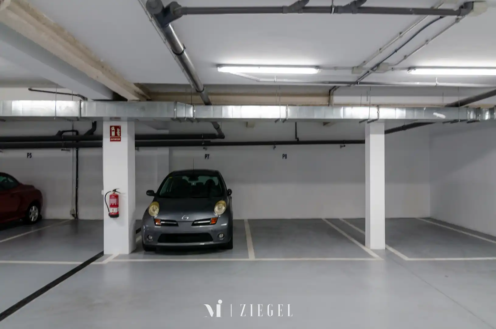 Parking of Flat for rent in Las Palmas de Gran Canaria  with Air Conditioner and Furnished