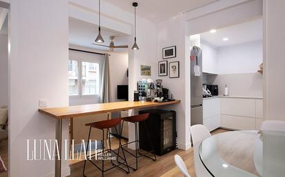 Kitchen of Flat for sale in  Barcelona Capital  with Air Conditioner, Heating and Terrace