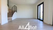 Living room of Flat to rent in Sant Joan Despí  with Air Conditioner, Heating and Parquet flooring