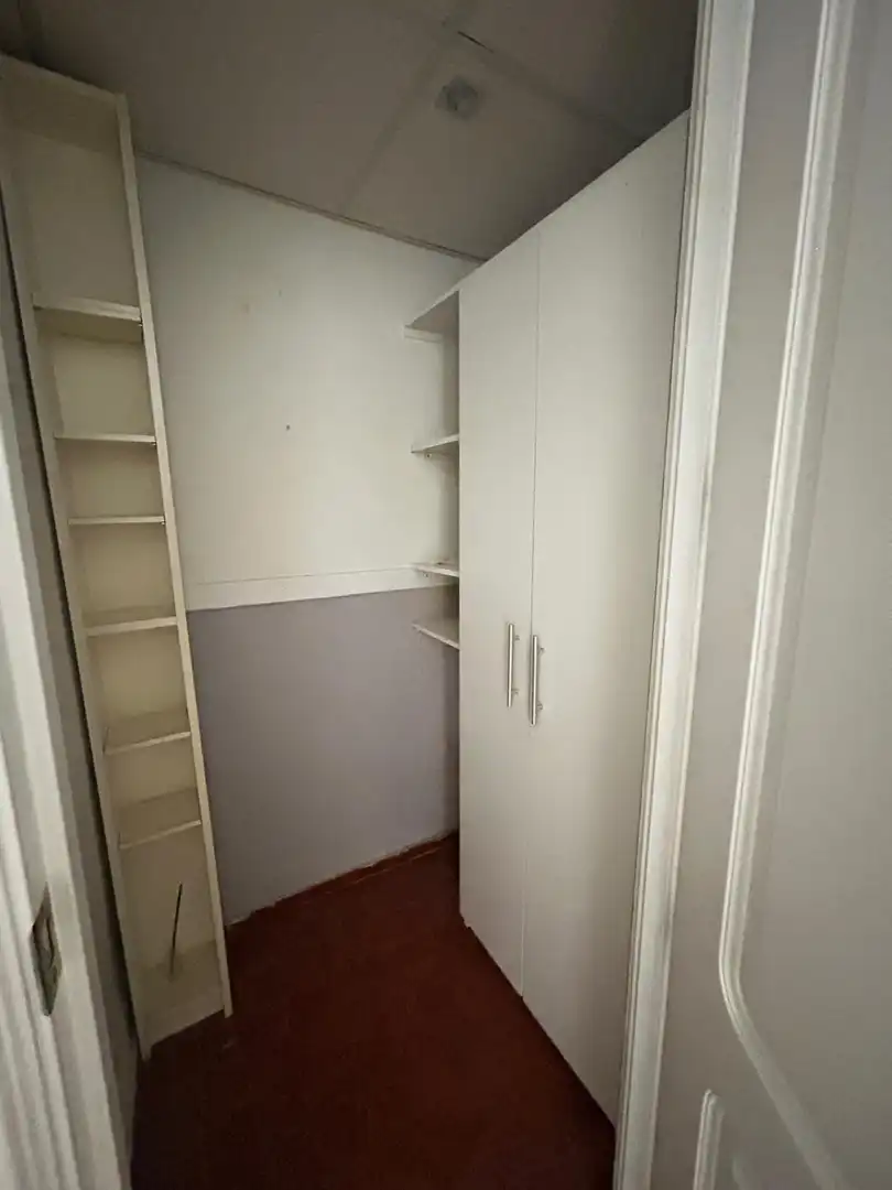 Habitación de Piso de alquiler en Córdoba con Aire acondicionado, Jardín privado y Piscina comunitaria