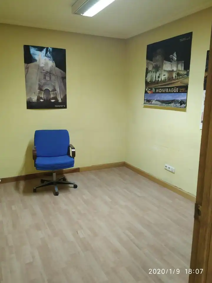 Local en venta en Plasencia