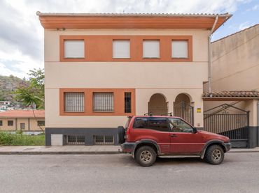 House for sale in Alfacar